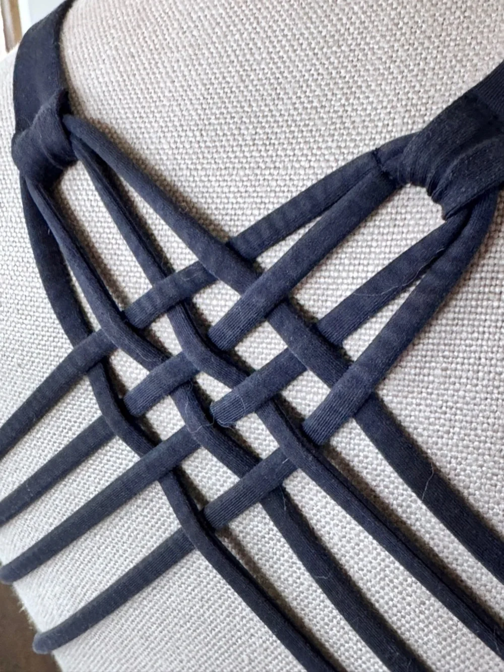 Lululemon free to be wild black Sports Bra size 6 - Picture 6 of 6